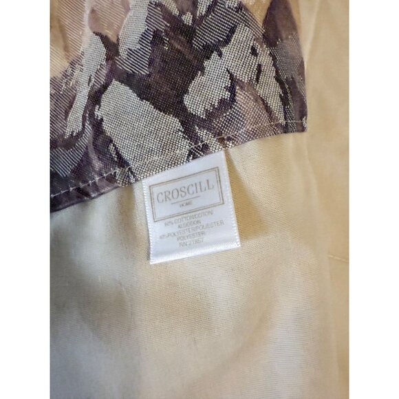 3 Croscill Purple chambord Ascot Valances w tassel 38 by 23 Cottage core Read - Picture 8 of 16